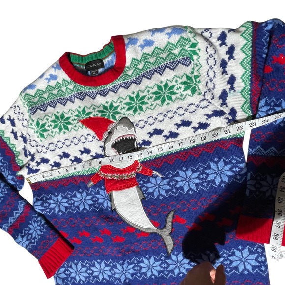 Blizzard Bay Shark Ugly Christmas Sweater Men's XL Santa Hat Holiday Knit - Picture 5 of 5